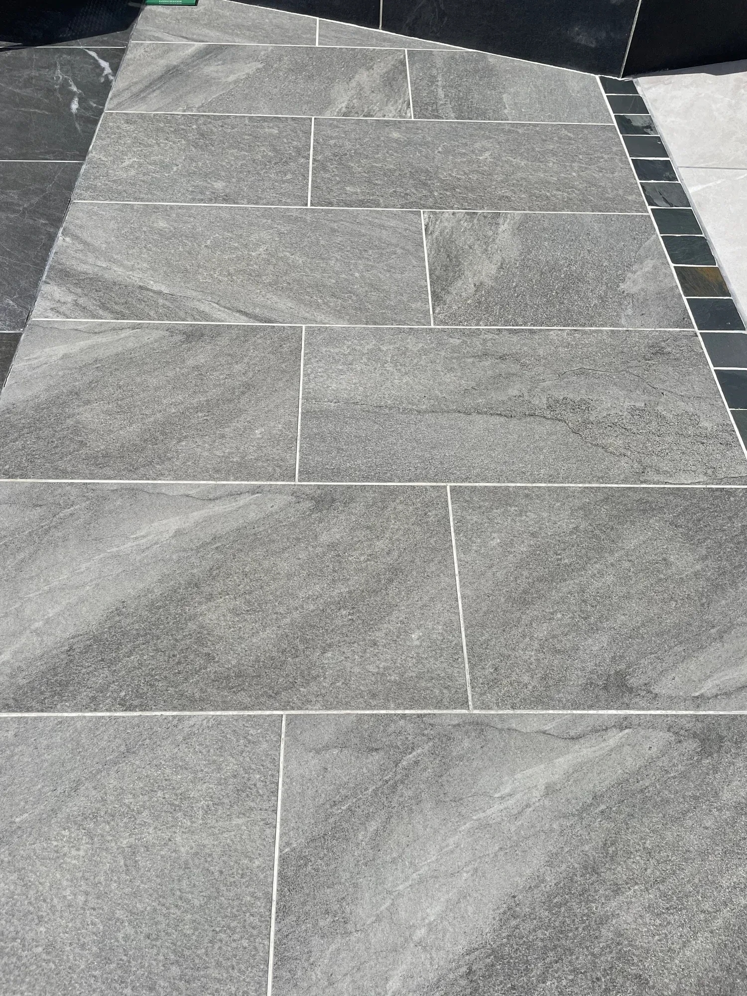 Dark Grey – Etna Porcelain Paving 20 x 400 x 800mm